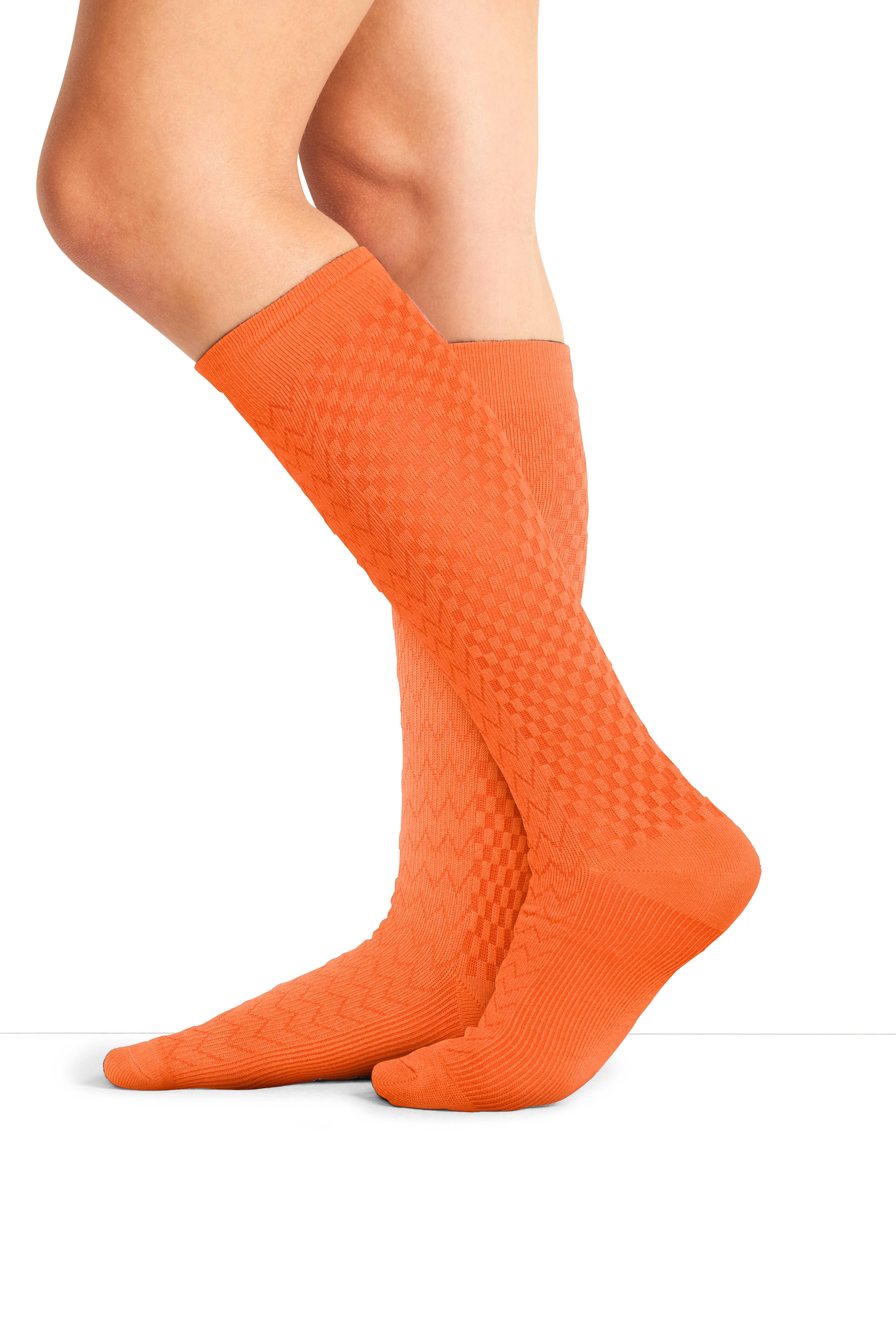 Women's True Support 10-15 mmHg Compression Sock, MNZ Mandarine Zest | orange, large