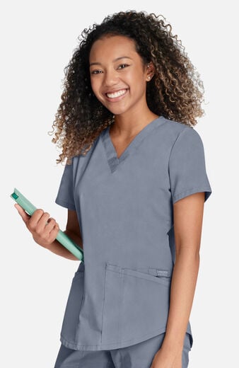 Women's 4-Pocket Shirttail V-Neck Scrub Top Women's 4-Pocket Shirttail V-Neck Scrub Top