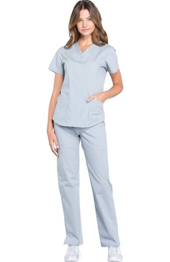 Women's Scrub Set: 4-Pocket Shirttail Top & Rib Knit Cargo Waist Pant Women's Scrub Set: 4-Pocket Shirttail Top & Rib Knit Cargo Waist Pant