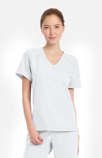 Women's Tuck-In Curved V-Neck Scrub Top Women's Tuck-In Curved V-Neck Scrub Top