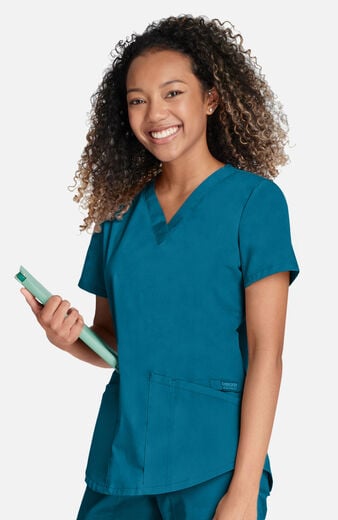 Women's 4-Pocket Shirttail V-Neck Scrub Top Women's 4-Pocket Shirttail V-Neck Scrub Top