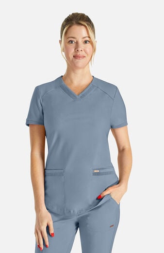 Women's Curved Hemline V-Neck Scrub Top Women's Curved Hemline V-Neck Scrub Top