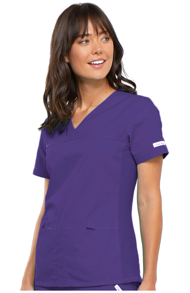 Cherokee flexibles scrubs new arrivals