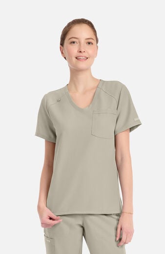 Women's Tuck-In Curved V-Neck Scrub Top Women's Tuck-In Curved V-Neck Scrub Top