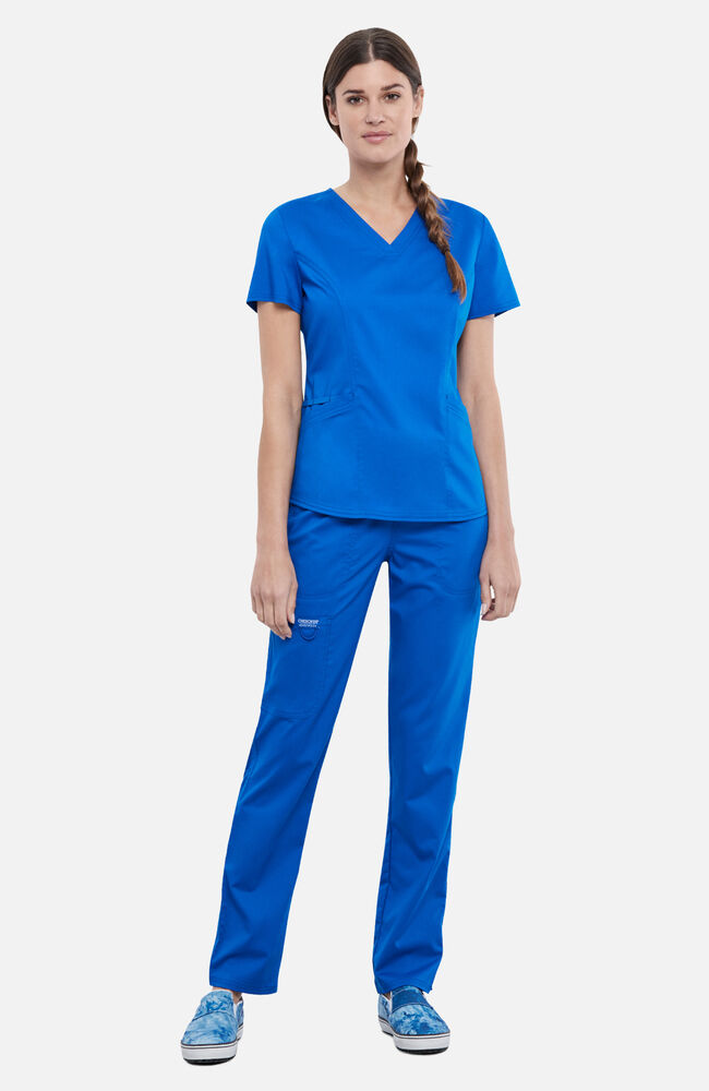 Petite size deals scrubs