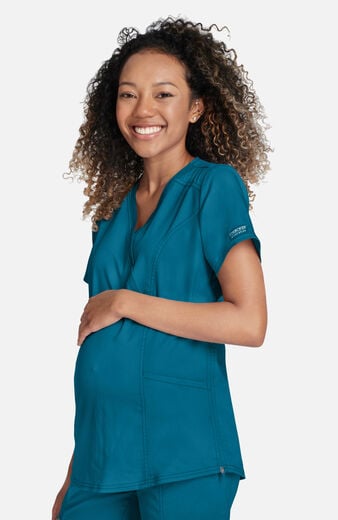 Women's Maternity Side Zip Solid Scrub Top Women's Maternity Side Zip Solid Scrub Top