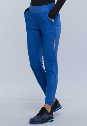 Mid-Rise Tapered Leg Pull-on Pant